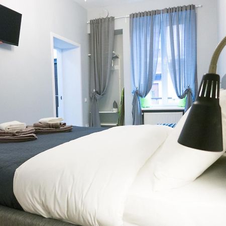 Apartmán Snizhna 4 Lvov Exteriér fotografie