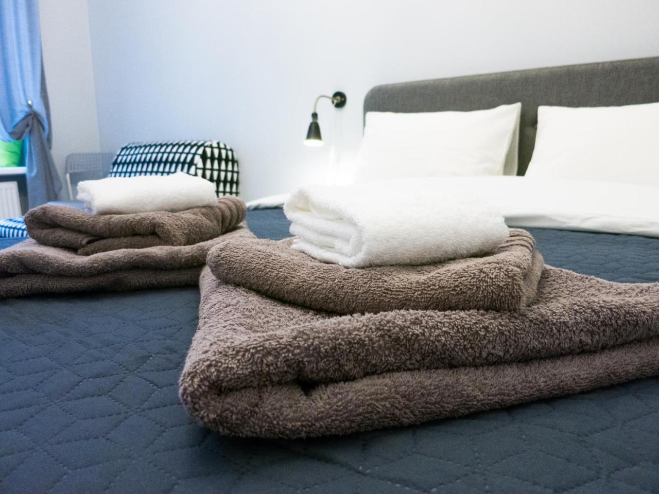 Apartmán Snizhna 4 Lvov Exteriér fotografie